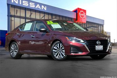 2025 Nissan Altima