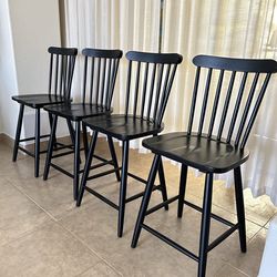 4 Dinning Chairs