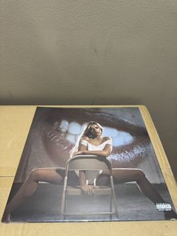 Tate McRae So Close To What Limited Alternate Cover LP + Signed Poster SEALED 