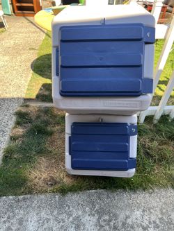 STORAGE BINS