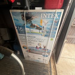 Intex 16ft x 48in Prism Frame Clearview Premium Pool Set