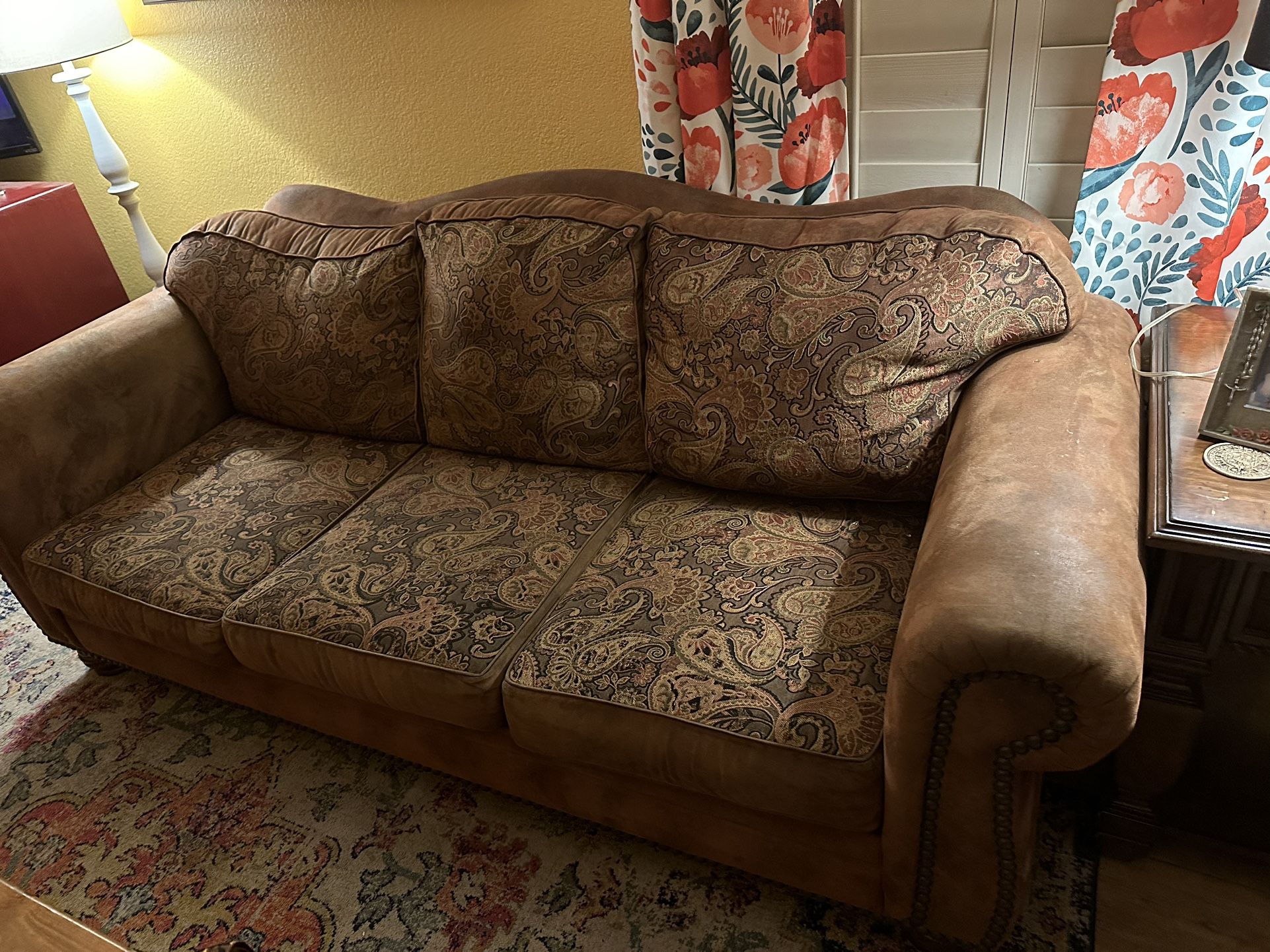 One Sofa Brown / Paisley Print - Great Quality