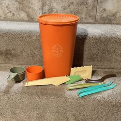 Vtg 10 Piece Tupperware 10” Servalier Orange Canister 1222-6 W/ Lid