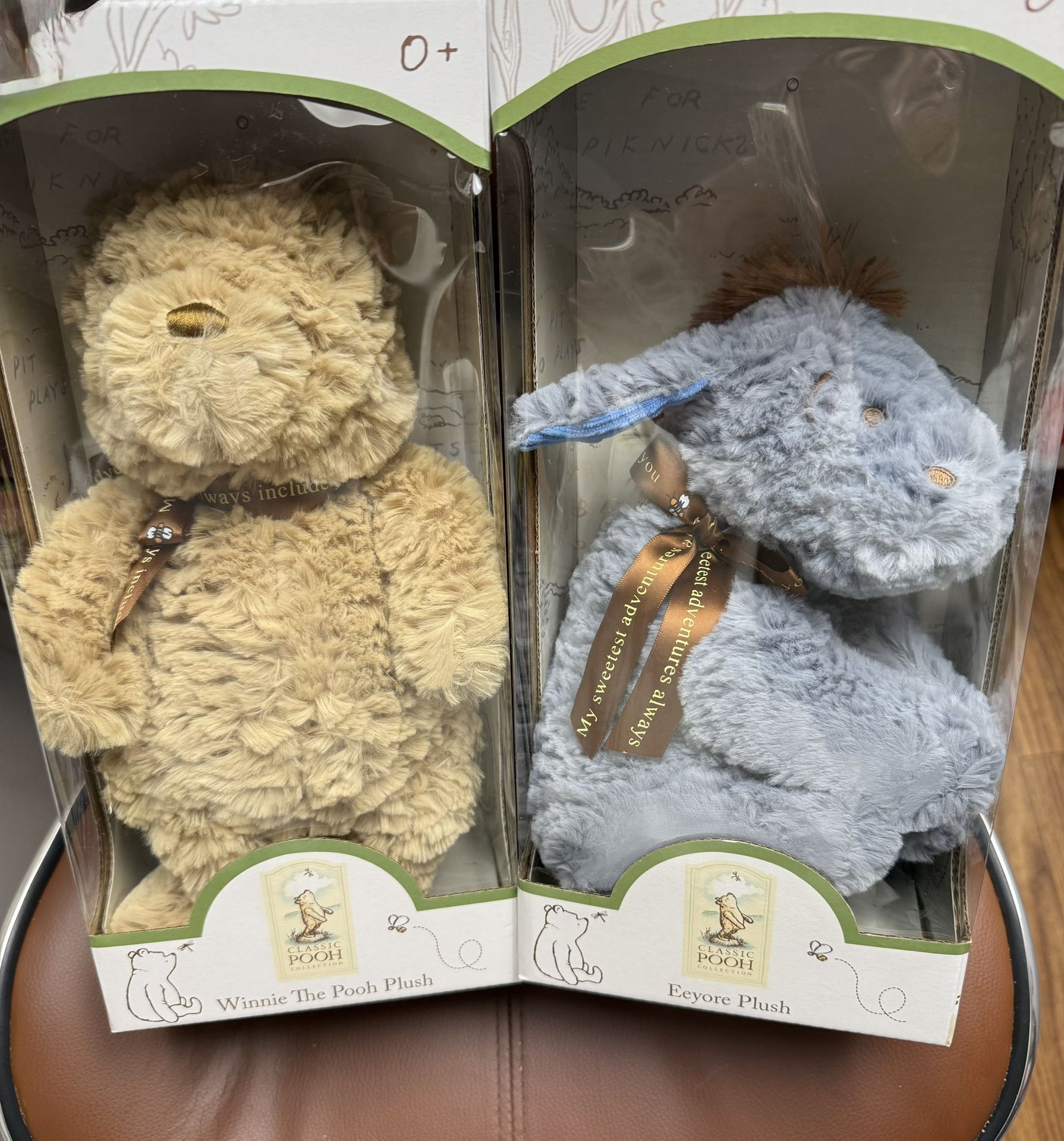 Aldi Classic Winnie The Pooh And Eeyore Plush