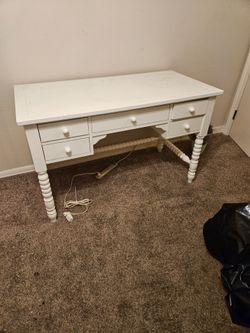 Vanity Table