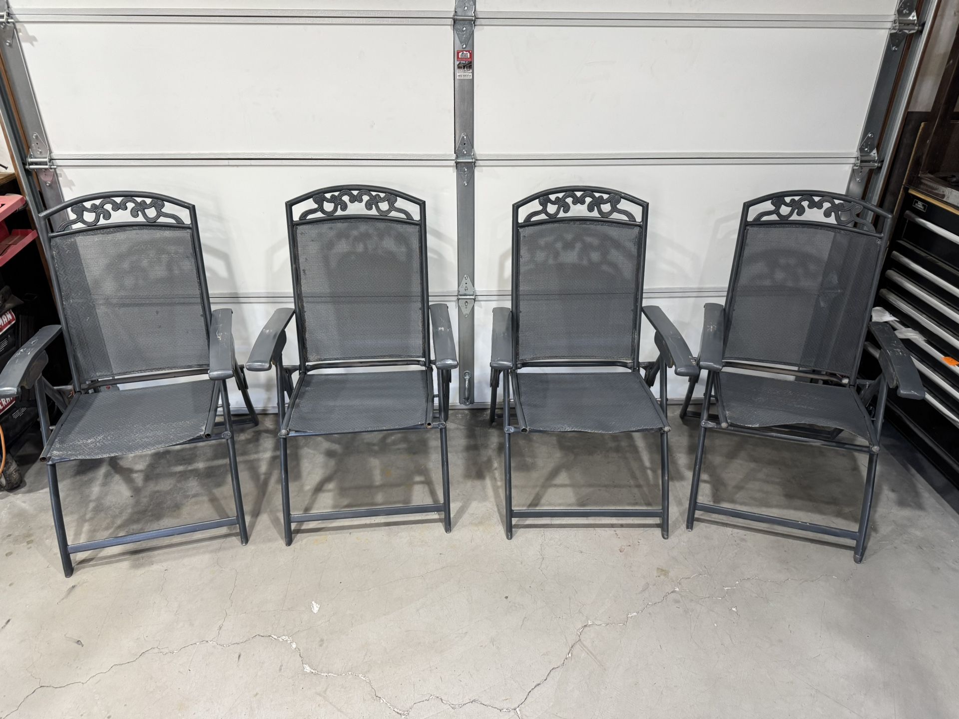 Patio Chairs & Storage Cart. -35ave & Glendale