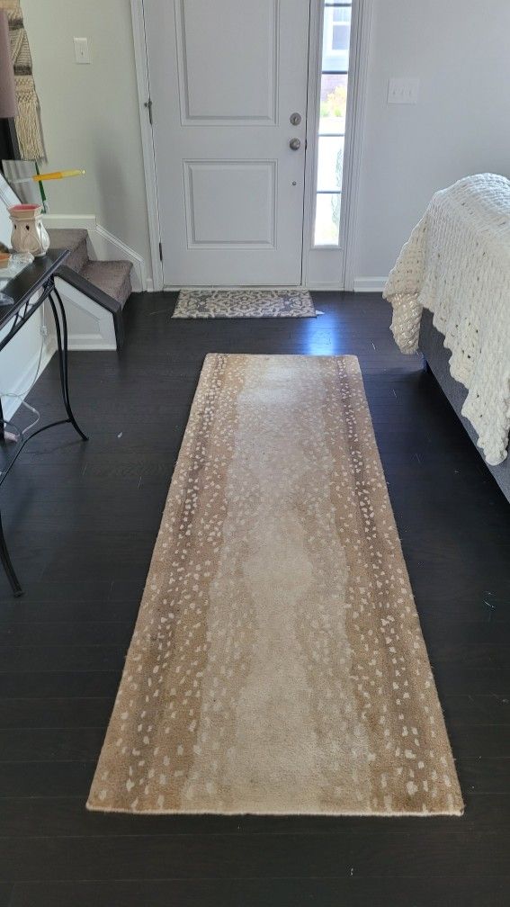 Antelope Hand Tufted Rug
And Runners