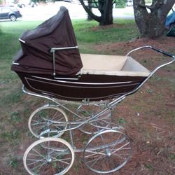 VINTAGE MARMET PRAM 1970