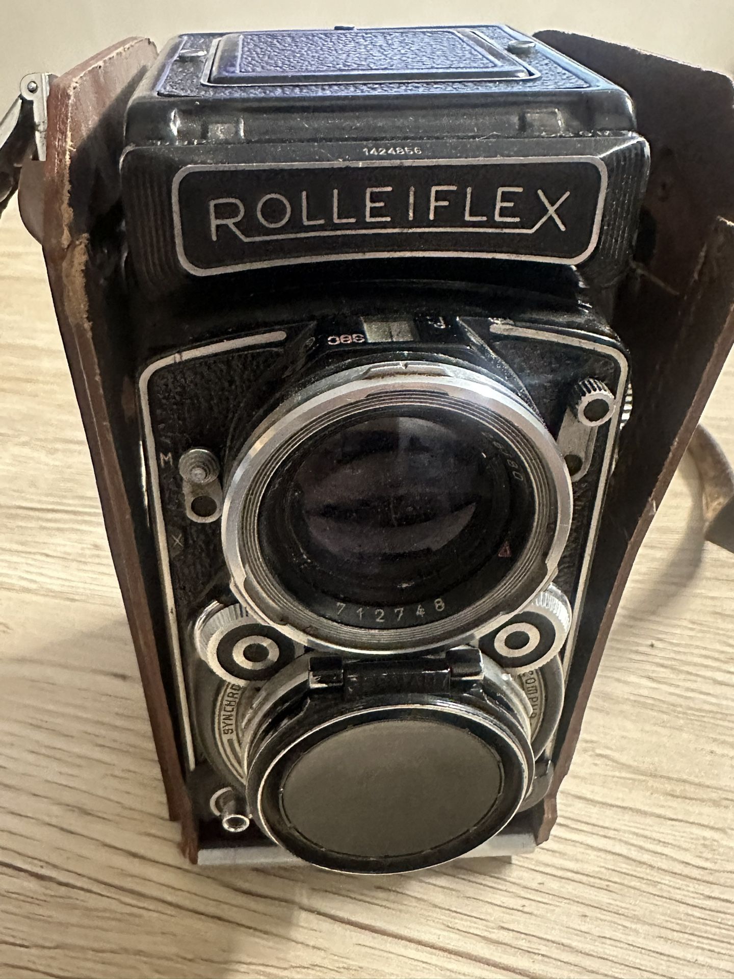 Rolleiflex 2.8 Planar Rolleiflex Camera