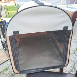 Dog House/Cage  Portable 