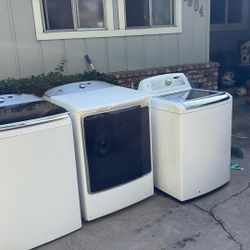 2 Washers And 2 Dryers That Don't Work