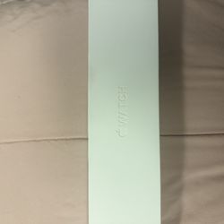 Series 8 Silver Stainless Steel Case White Sport band