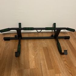 Pull Up Bar 