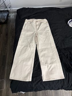 Cream Wide-Leg Denim Jeans Banana Republic