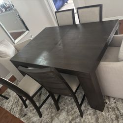 Dinning Room Table With Additional Panels