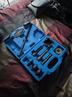 motorcycle wheel bearing remover and installer tool kit (VT102 type), designed primarily for Harley-Davidson motorcycles.
