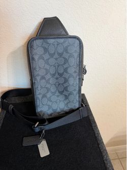 Coach Sullivan pack bag