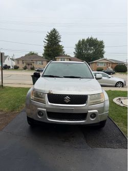 Suzuki Grand Vitara V6 4x4 – Runs & Drives Great