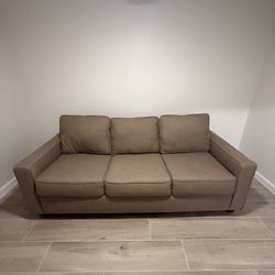 Like New Pull Out Couch