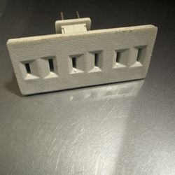 PLUG ADAPTER (2 PRONGS)