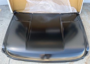 11-14 Chevy Silverado HD Hood