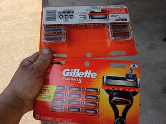 12 pack razors Gillette
