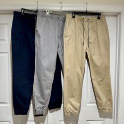 Men’s Size Large Aeropostale joggers excellent condition located in Weston $10 each