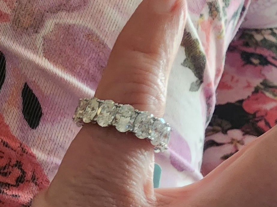 Size 6 Sterling&Moissanite Infinity