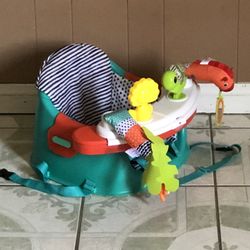 LIKE NEW INGENUITY BABY HIGH CHAIR!!!!