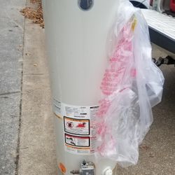  40 Gal gas hotwater heater 