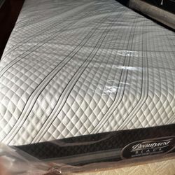 Beautyrest Black Twin 