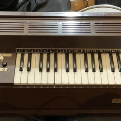 Electric organ vintage deals