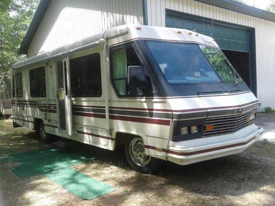 1986 TRIPLE E Empress A Series Motorhome