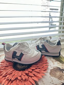 SIZE 11c Tommy Hilfiger shoes
