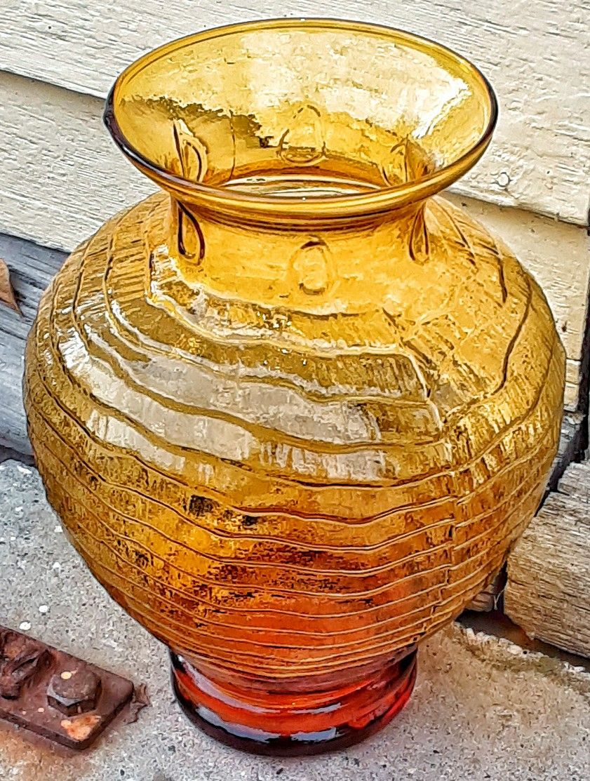 Huge mid century empoli 10" H amber art glass vase with waves or ridges like beach sand.