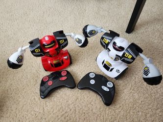 Sharper Image RC Robot Combat Set
