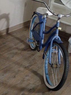 Cranbrook Beach Cruiser