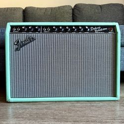 Pre-CBS 1964 Fender Deluxe Reverb Amp AA763 Players Grade Black Face