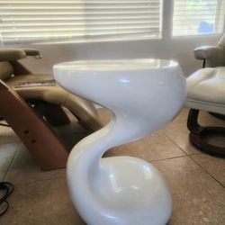 beautiful end table