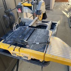 Tile Cutter Basically New. 