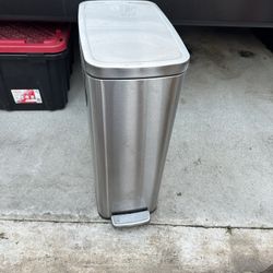Trash Bin