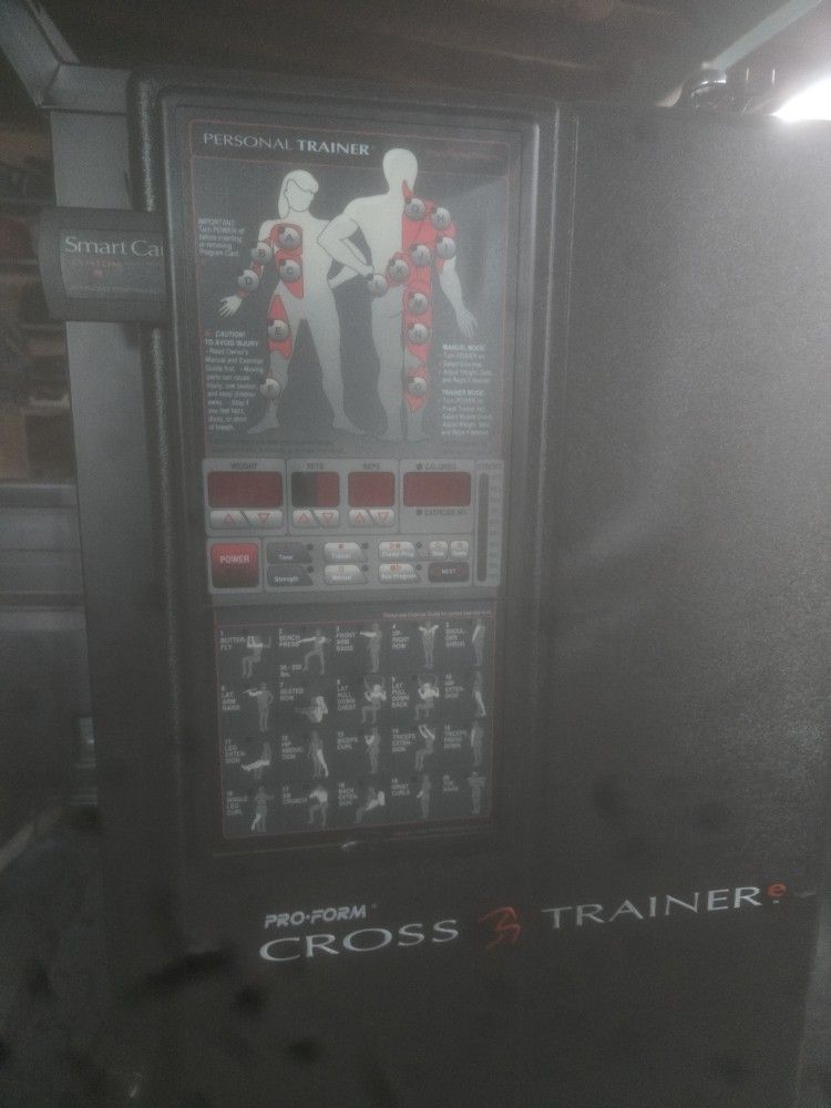 Pro Form Cross Trainer Workout Machine