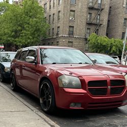 2005 Dodge Magnum