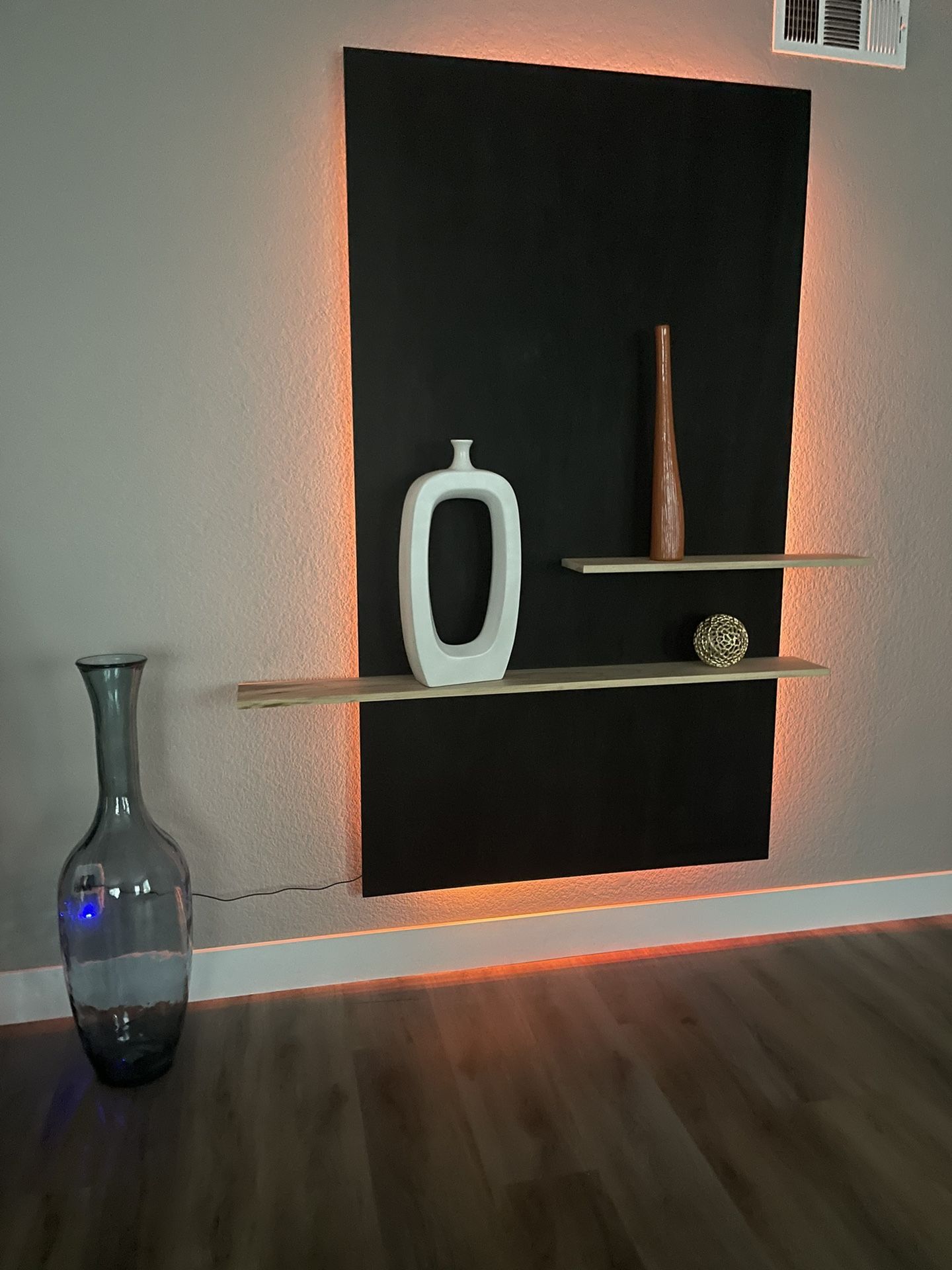 Decorative Wall Entry Way