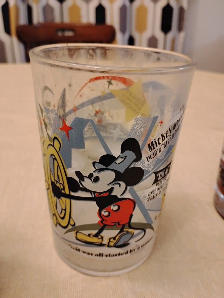 Mc Donald Disney Glasses.1976
