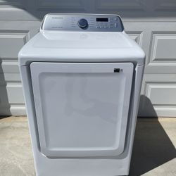 Samsung 7.4 cu. ft. ELECTRIC Dryer with Sensor Dry and 10 Drying Cycles