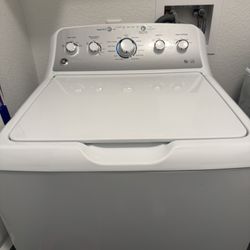 GE Washer/Dryer Set