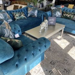 Scarlet green with pillow 3pc Sofa love sea and chair 🌟🙏