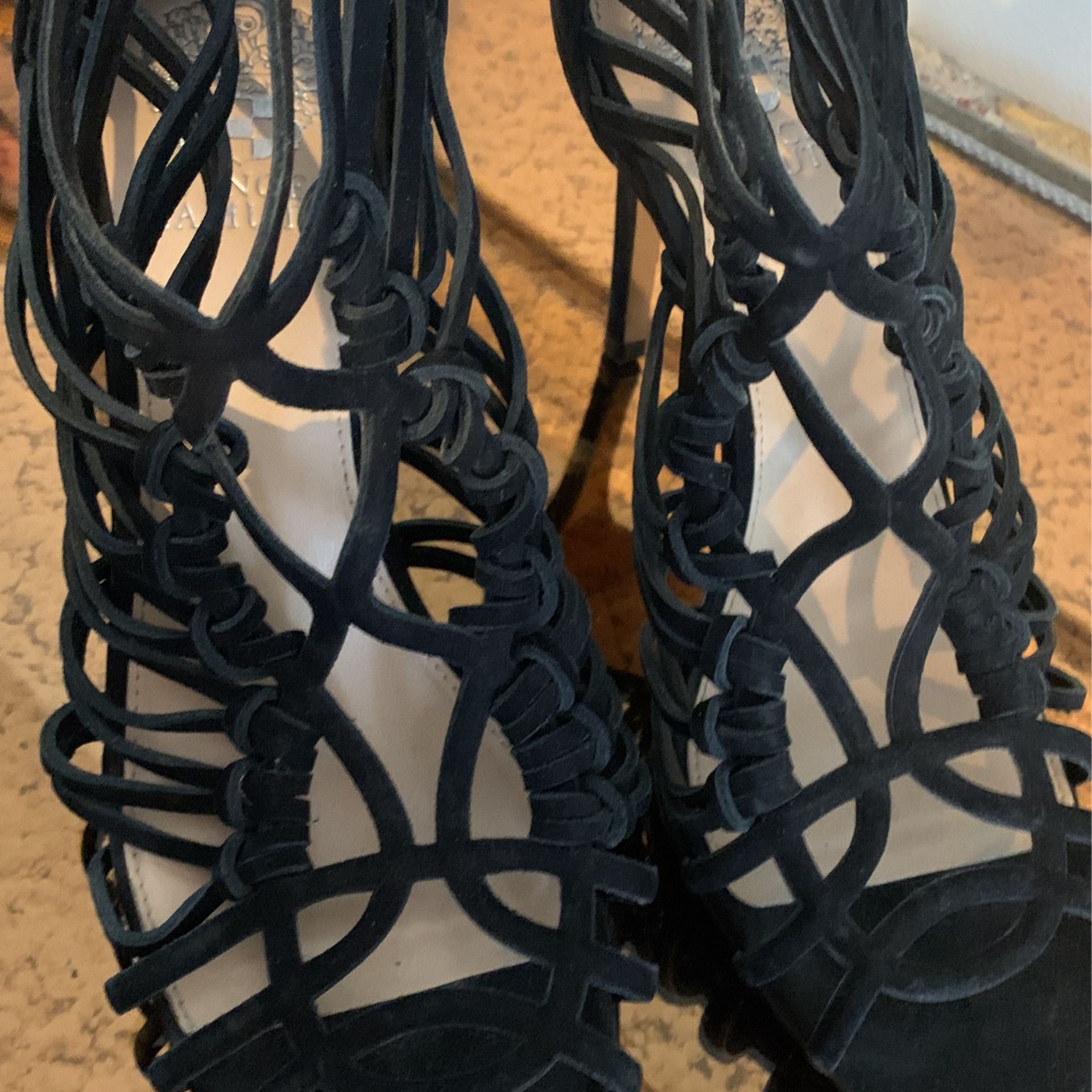 Vince Cairo High Heel Shoe 9M