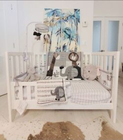 4 in 1 White Convertible Delta Crib without Bedset or Mattress